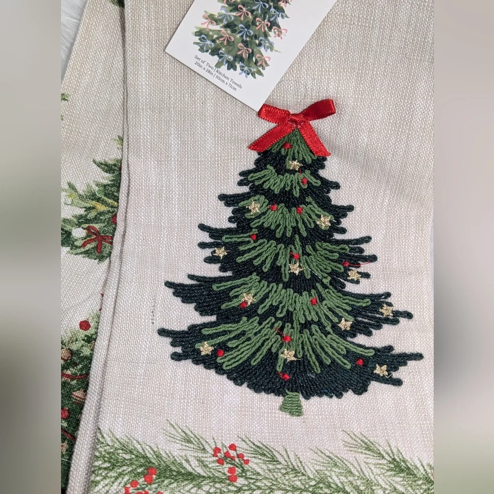Christmas Tree Embroidered Holiday Towel Set 100%Cotton